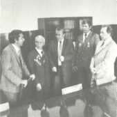 Секретари городского комитета партии В. К. Погорелое и Н. Г. Конобевцев советуются с делегатами съездов КПСС Л. И. Вотяковым, В. А. Сымовым и Н. Т. Бусаревым. 