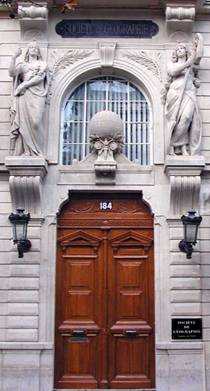 Здание французского Географического общества, Париж.