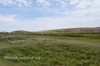 Мраморный утес на р. Джусе у п. Слюдяного. Июль 2012 года