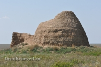 Бай-могила. Май 2012 года