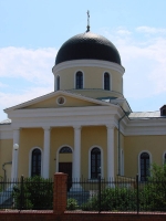 Храм апостола Иоанна Богослова села Чёрный Отрог. Июль 2010 года