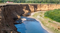 Обрыв берега реки Сакмара у села Жёлтое
