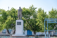 Памятник В.И. Ленину п. Восточный. Июнь 2025 года