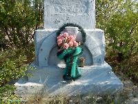 Обелиск Павшим героям в Великой Отечественной войне п. Кумак. Август 2023 года