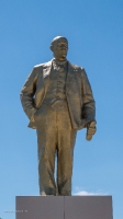 Памятник В.И. Ленину в п. Новоорск