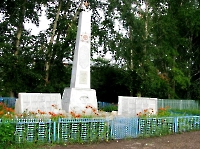 Памятник воинам-землякам, павшим в годы Великой Отечественной войны с. Надеждинка