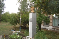 Бюст Герою Советского Союза Юркину Ивану Трофимовичу с. Спасское