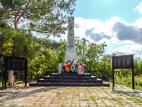 Памятник п. Уранбаш. Июль 2023 года