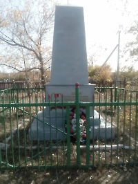Памятник павшим в Великой Отечественной войне с. Верхняя Кардаиловка