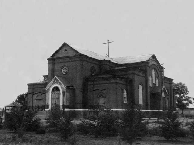 Начало восстановительных работ храма Покровского женского монастыря Начало восстановительных работ храма Покровского женского монастыря