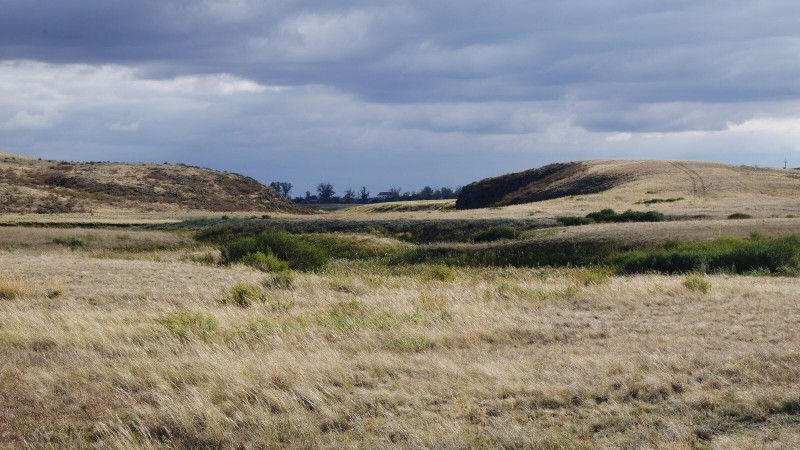 Бриентские Каменные Ворота. Здесь река Бахтыбай образует долину прорыва со скалистыми бортами высотой 3,5 м