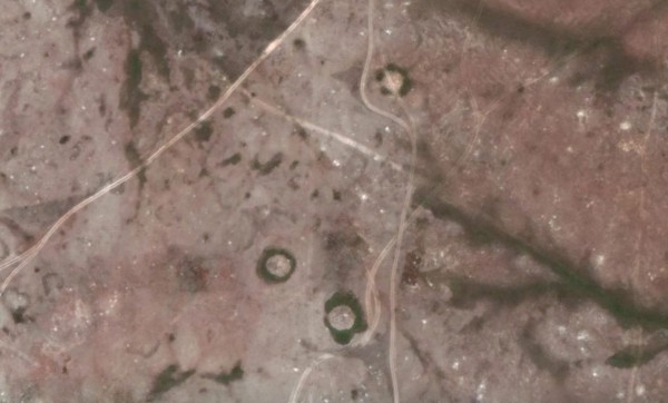 Курганы близ посёлка Прибрежный