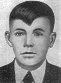 Ежов Николай Герасимович (1922–1945)