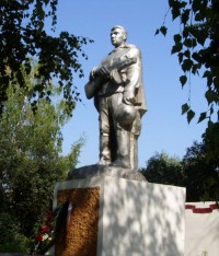 Обелиск воинам-землякам, погибшим на фронтах Великой Отечественной войны 1941–1945 гг. с. Державино