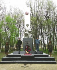 Памятник павшим землякам, погибшим за Родину 1918–1920 г., 1941–1945 г.г. село Покровка